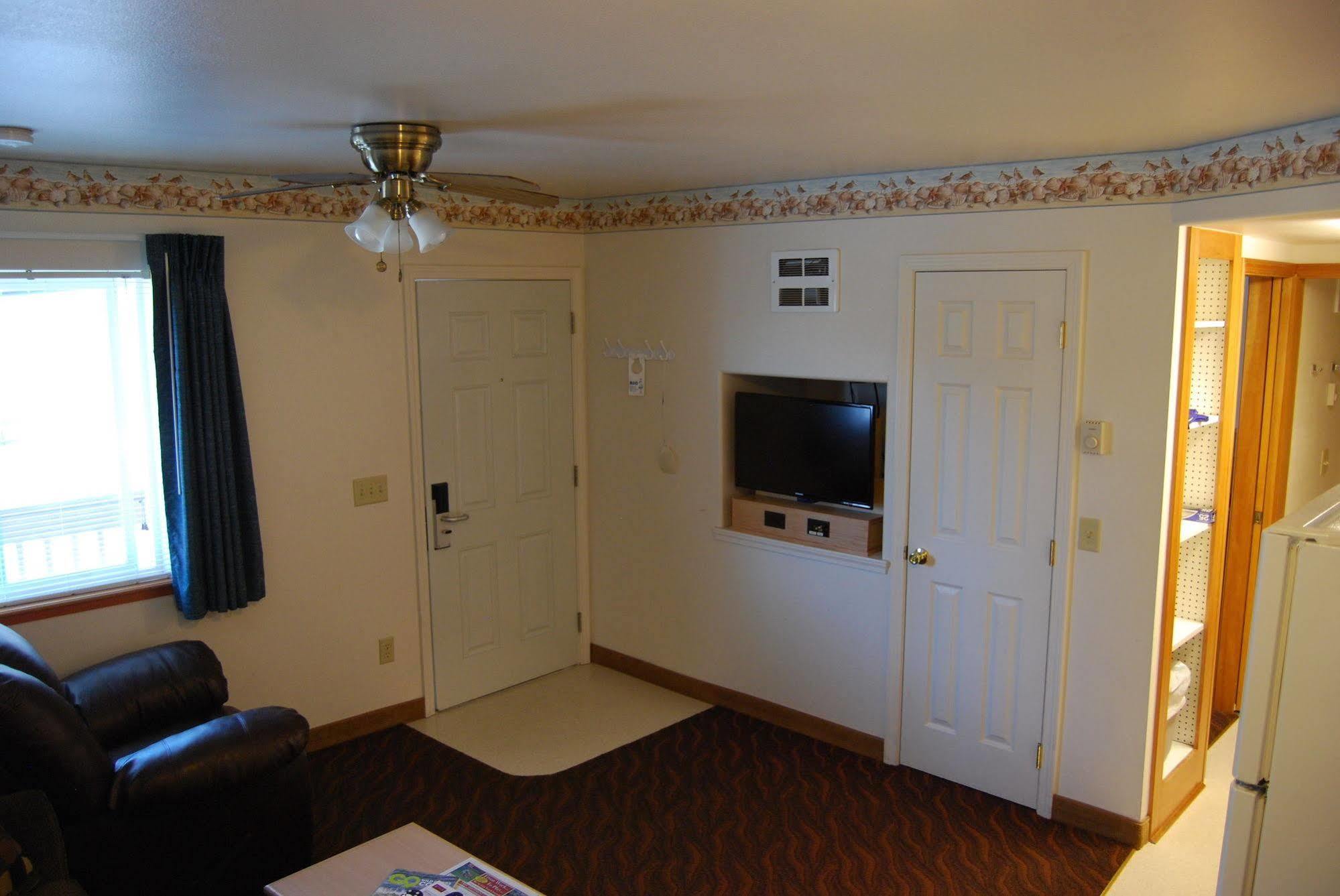 Ocean Suites Motel Brookings Eksteriør billede